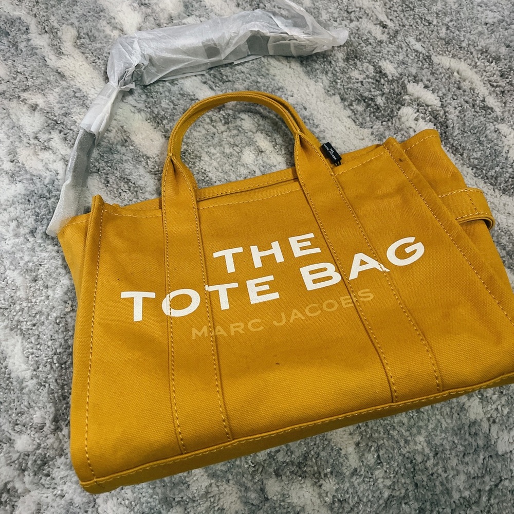 Brand New Marc Jacobs The Tote Bag!